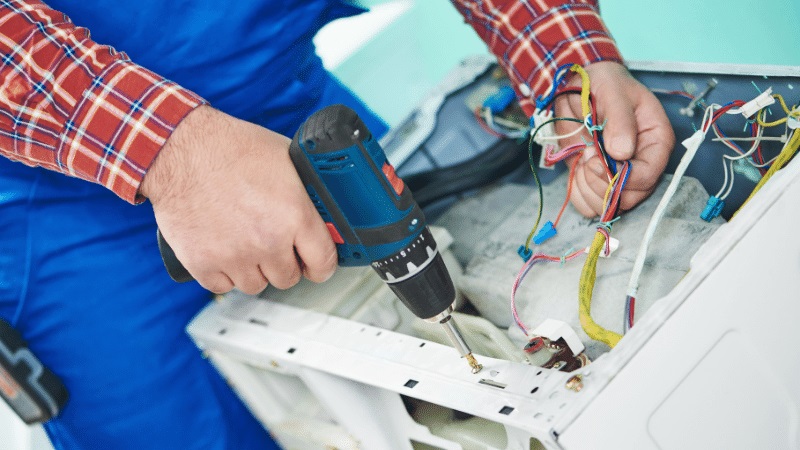 Zeytinburnu Airfel Airfel çamaşır makinesi kart tamiri – Su almama arızası orijinal parça ile giderildi. - Teknik servis örneği